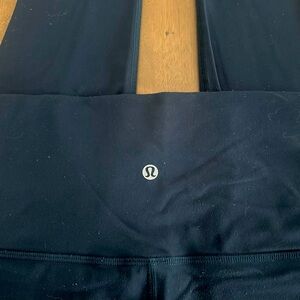 Lululemon leggings- Navy size 8